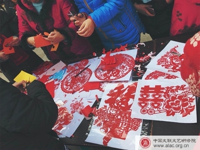 校友動態(tài) | 海外六期陳若愚 推動文藝繁榮發(fā)展要增強五種意識，文藝創(chuàng)作服務